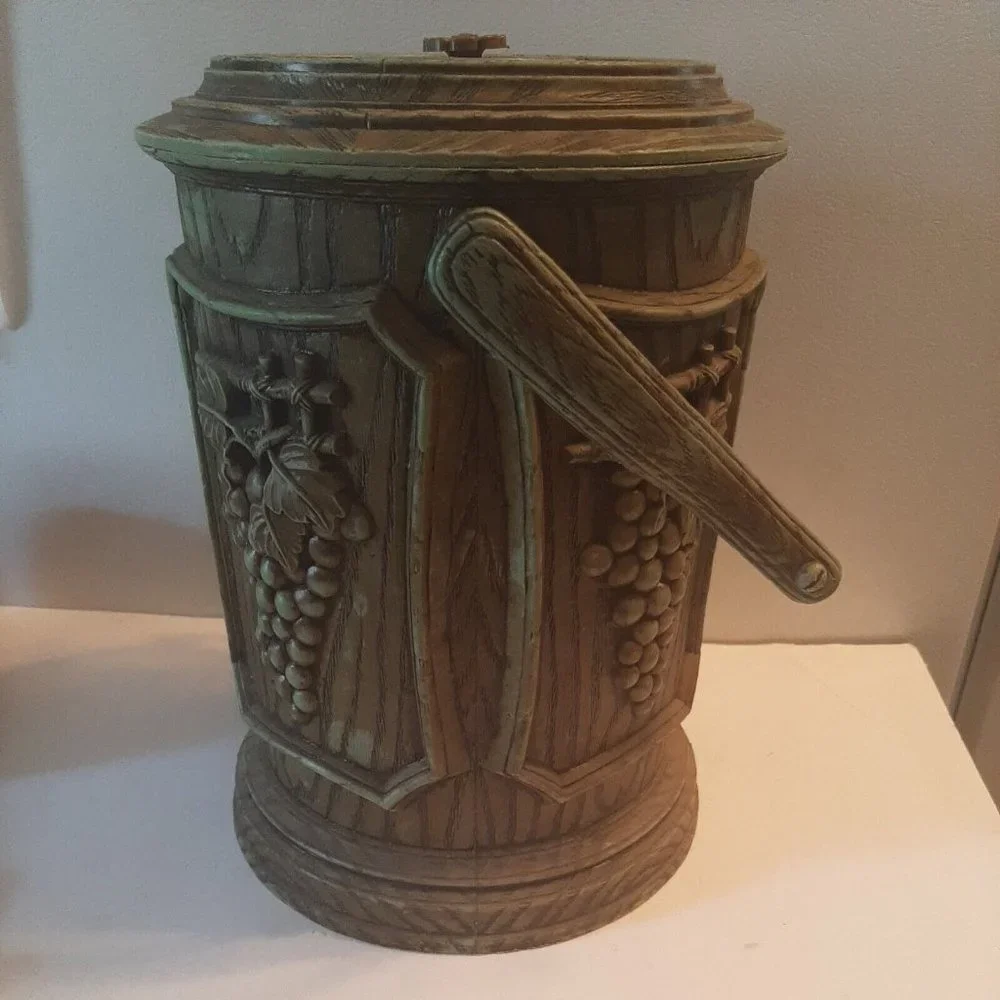 Vintage Ice Bucket Grapes Faux Wood Grain Green with Handle Molded Plastic
